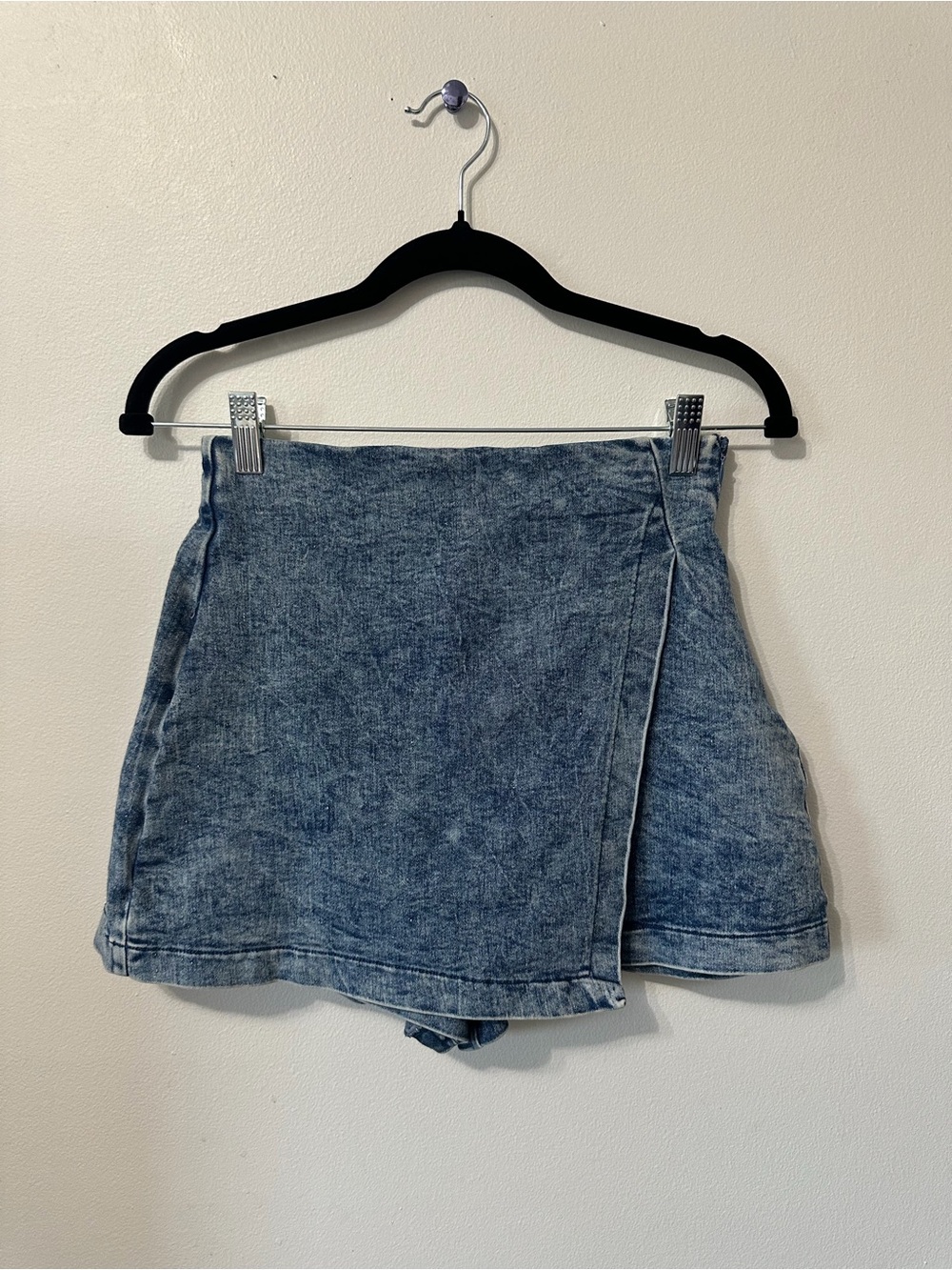 Flying Tomato Women's Acid Wash Denim Skort Shorts - Blue